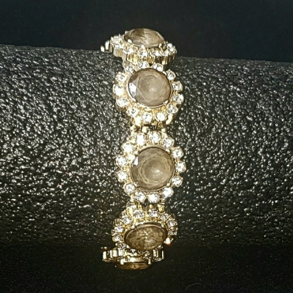 Gold Tone Stretch Bracelet Cabochons & Rhinestones - Picture 10 of 11